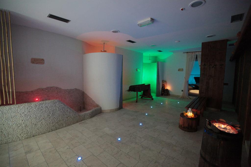 Hotel Belvedere Wellness & Family Базельга-ди-Пине Экстерьер фото