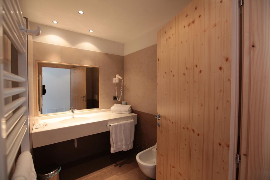 Hotel Belvedere Wellness & Family Базельга-ди-Пине Экстерьер фото